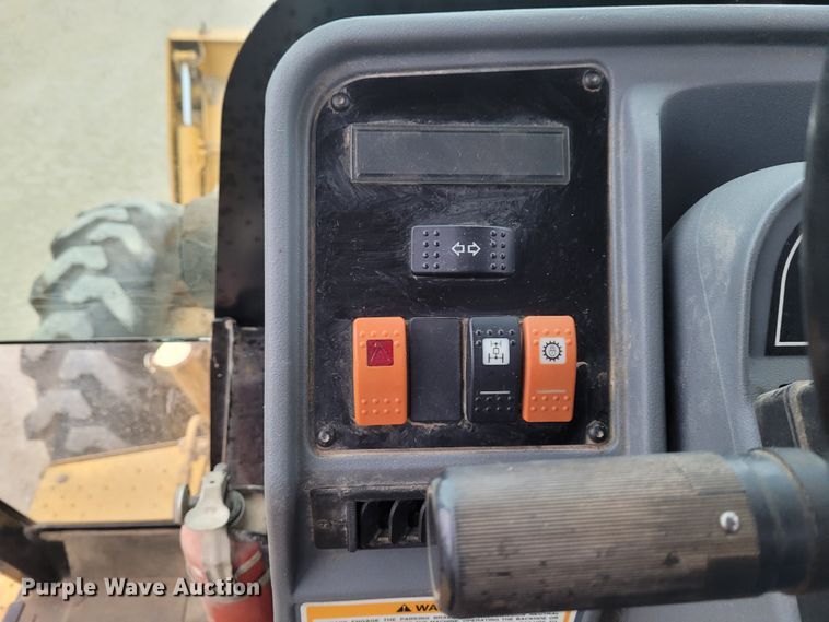 image for item FC9083 1998 Caterpillar 416C  backhoe