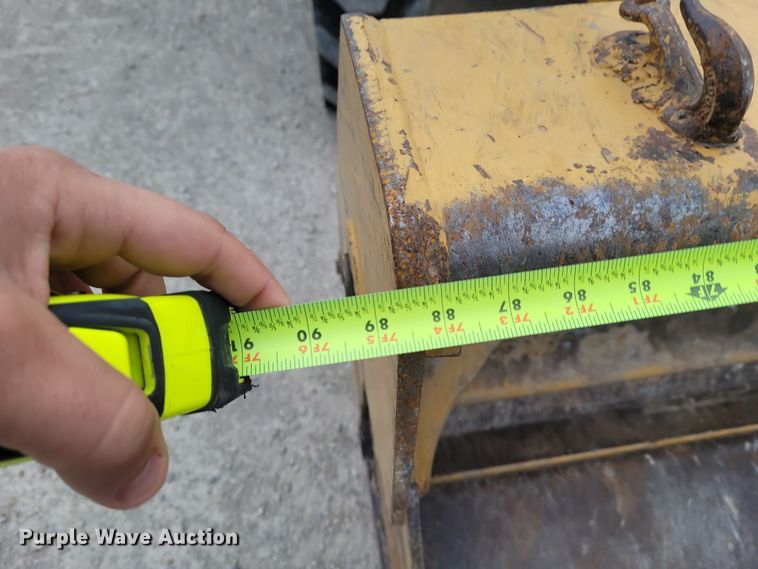 image for item FC9083 1998 Caterpillar 416C  backhoe