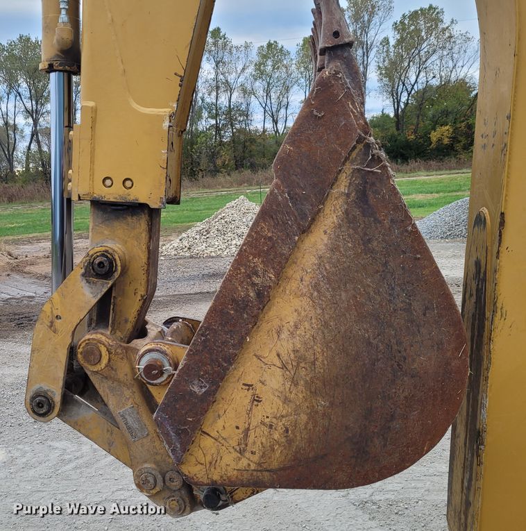 image for item FC9083 1998 Caterpillar 416C  backhoe