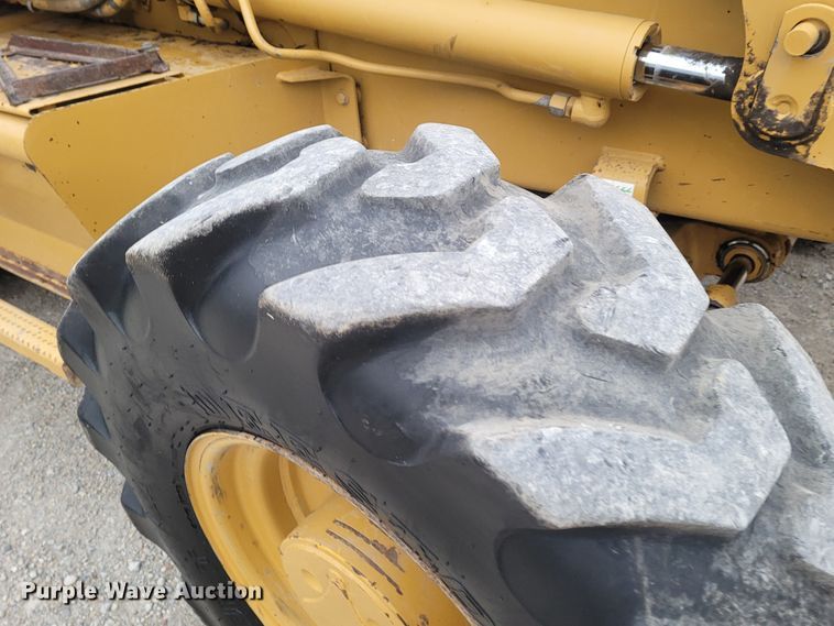 image for item FC9083 1998 Caterpillar 416C  backhoe
