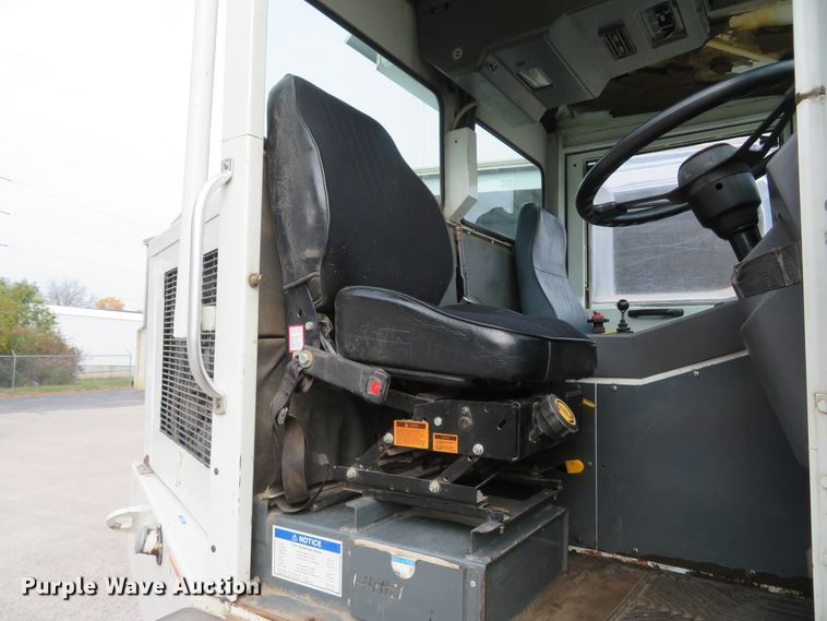 image for item FP9443 1999 Elgin Pelican Series P  street sweeper