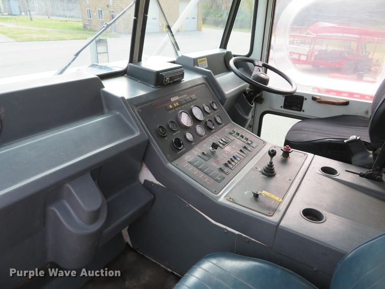 image for item FP9443 1999 Elgin Pelican Series P  street sweeper