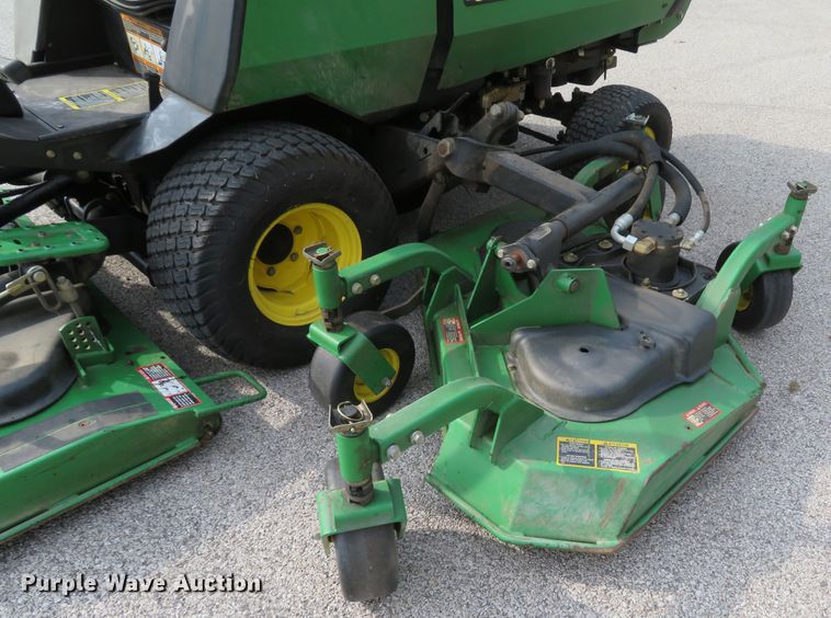 image for item FP9444 John Deere 1600 Series II  lawn mower