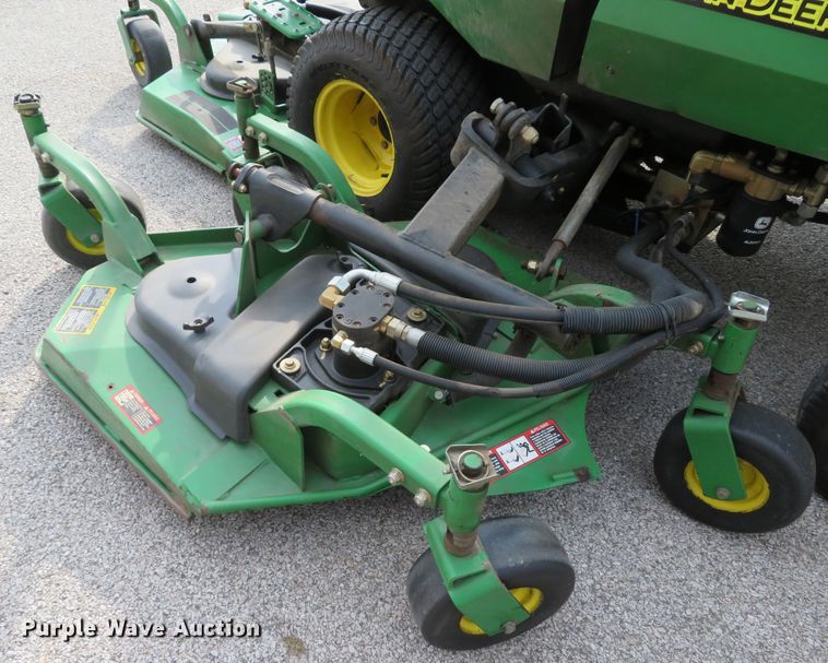 image for item FP9444 John Deere 1600 Series II  lawn mower