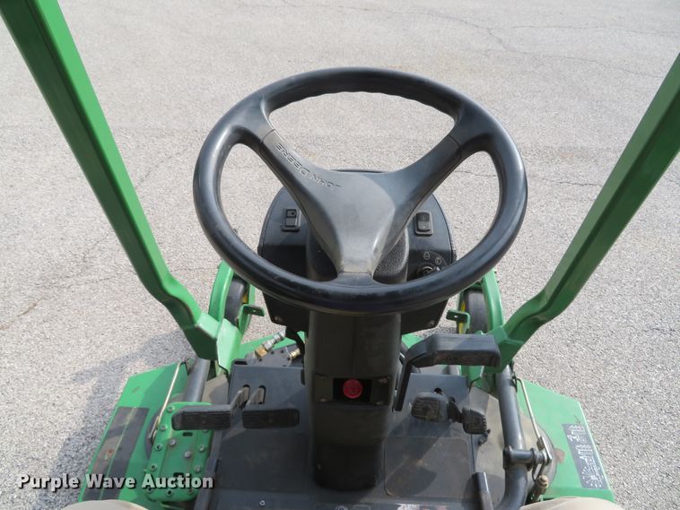 image for item FP9444 John Deere 1600 Series II  lawn mower