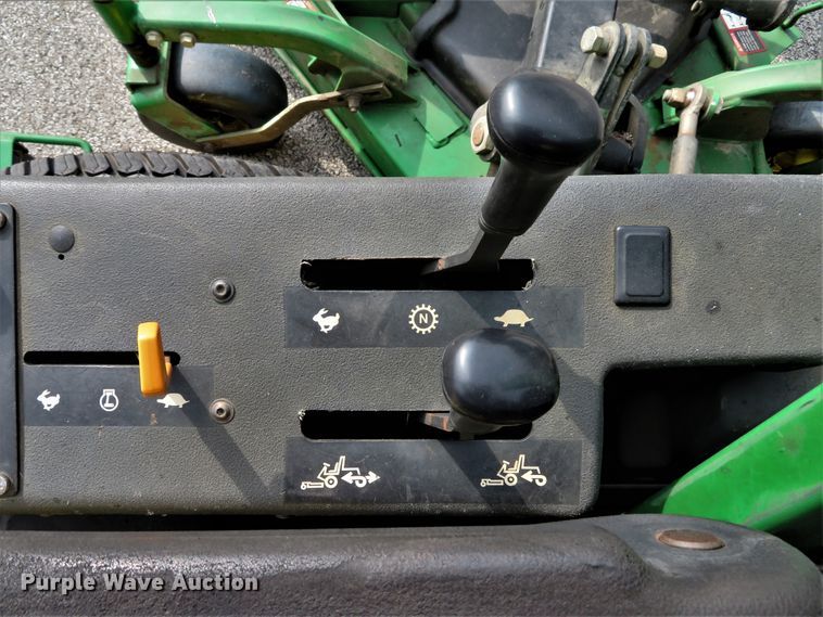 image for item FP9444 John Deere 1600 Series II  lawn mower