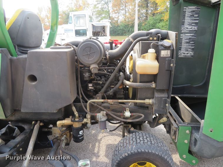 image for item FP9444 John Deere 1600 Series II  lawn mower