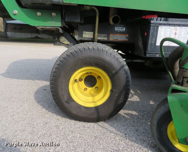 image for item FP9444 John Deere 1600 Series II  lawn mower