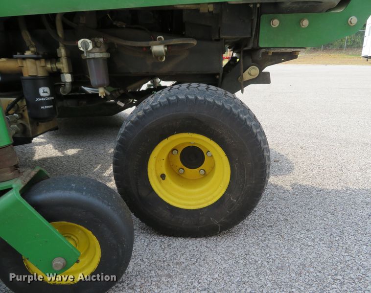 image for item FP9444 John Deere 1600 Series II  lawn mower