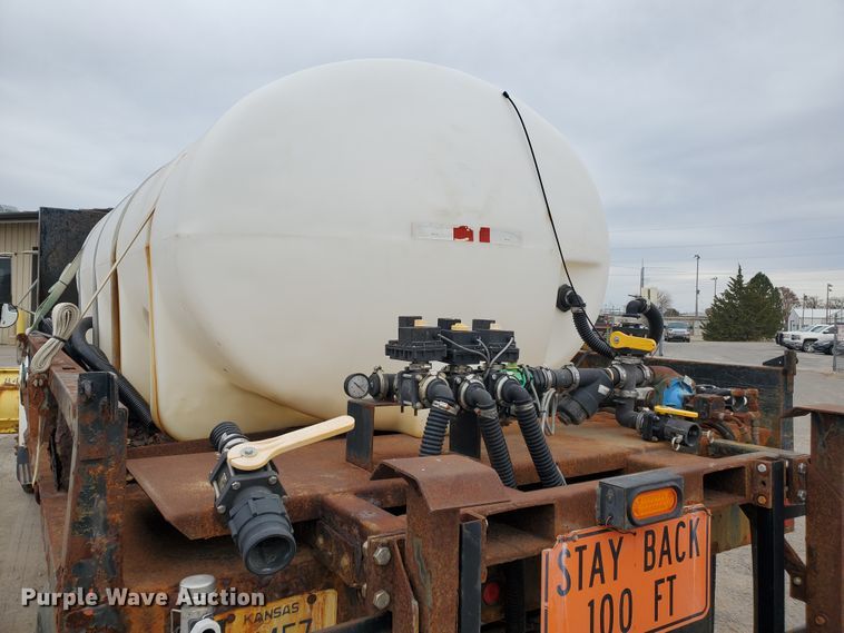 image for item GK9984 1992 International 4700  dump truck