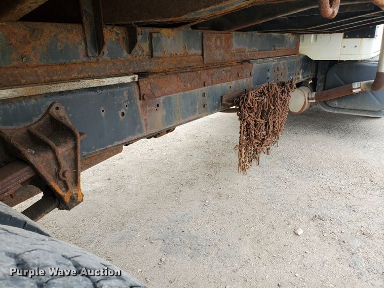 image for item GK9984 1992 International 4700  dump truck