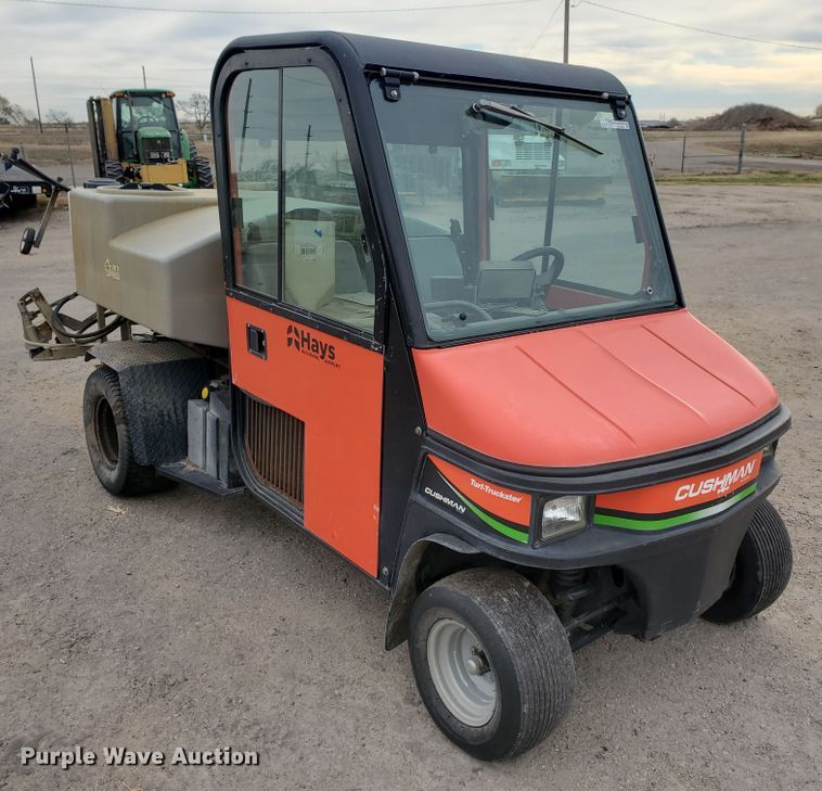 image for item GK9986 2005 Cushman Truckster  utility vehicle