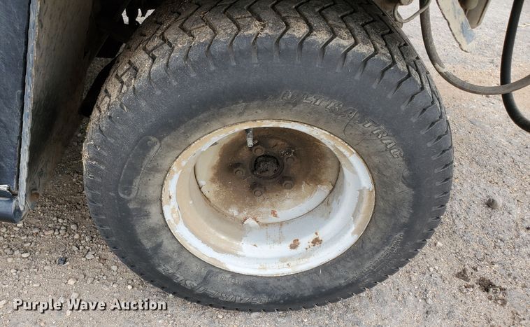 image for item GK9986 2005 Cushman Truckster  utility vehicle