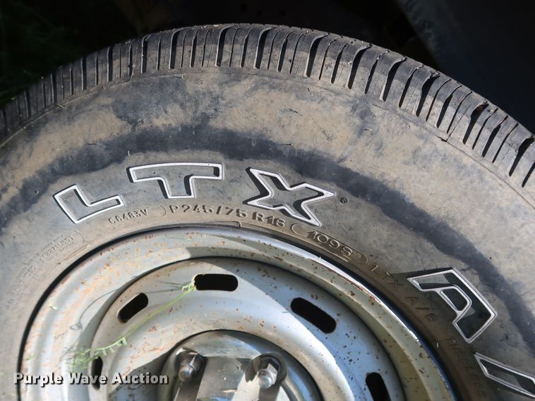 image for item GS9819 2000 Dodge Ram 1500  Club Cab pickup truck