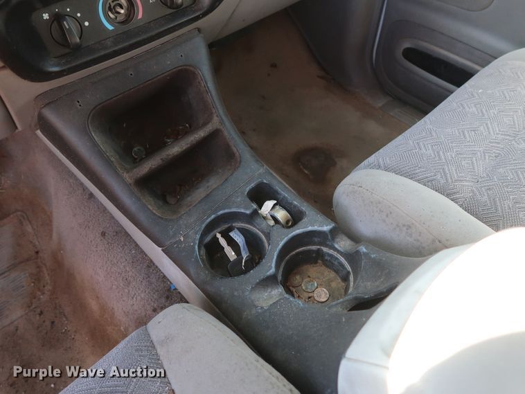 image for item GS9832 1999 Ford Explorer XLT  SUV