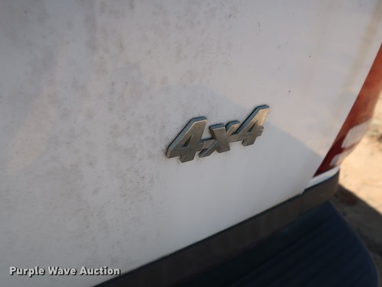 image for item GS9832 1999 Ford Explorer XLT  SUV