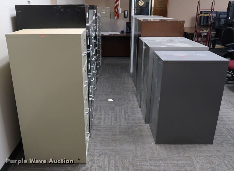 image for item IC9630 (17) file cabinets