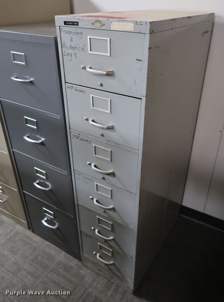image for item IC9630 (17) file cabinets