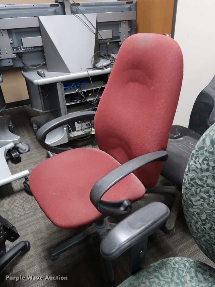 image for item IC9631 (28) chairs