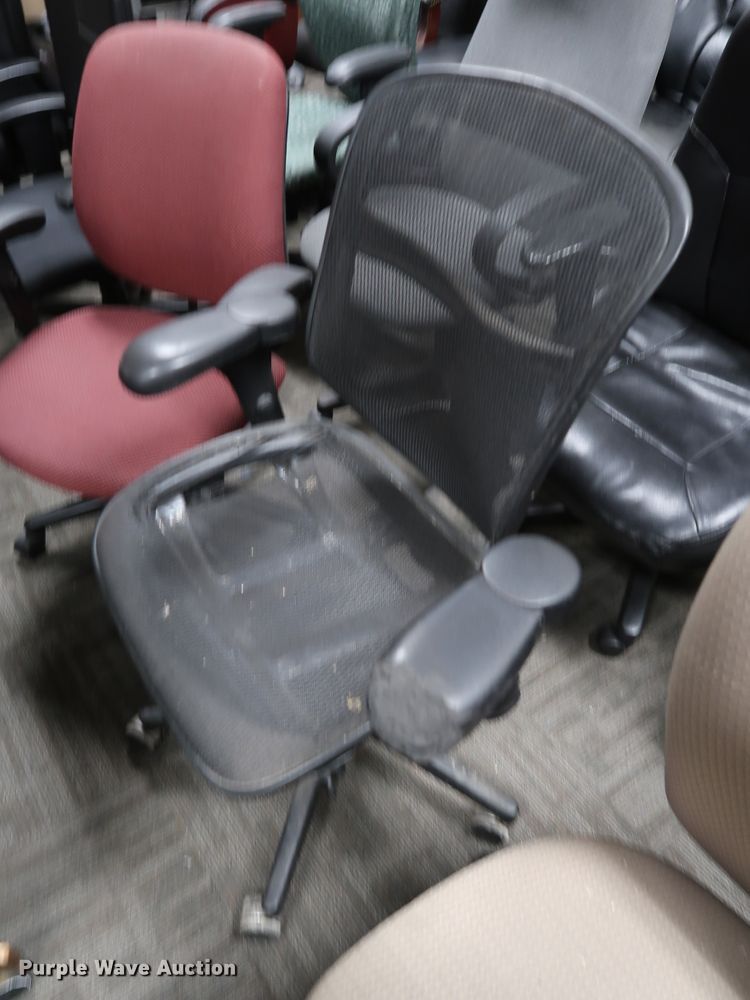 image for item IC9631 (28) chairs