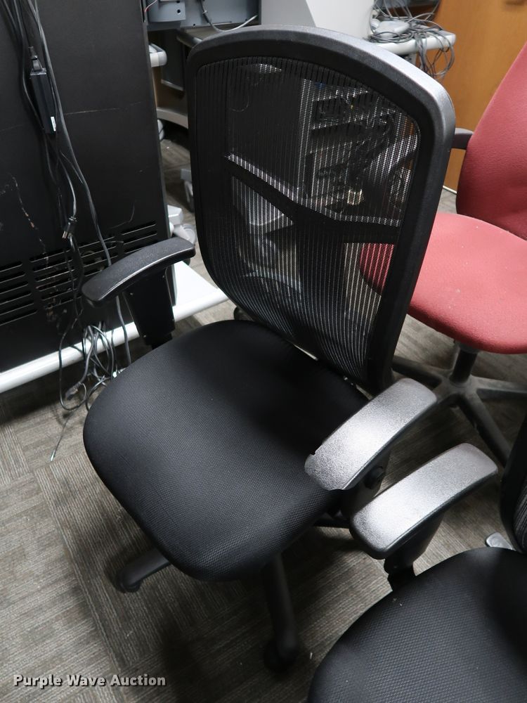 image for item IC9631 (28) chairs