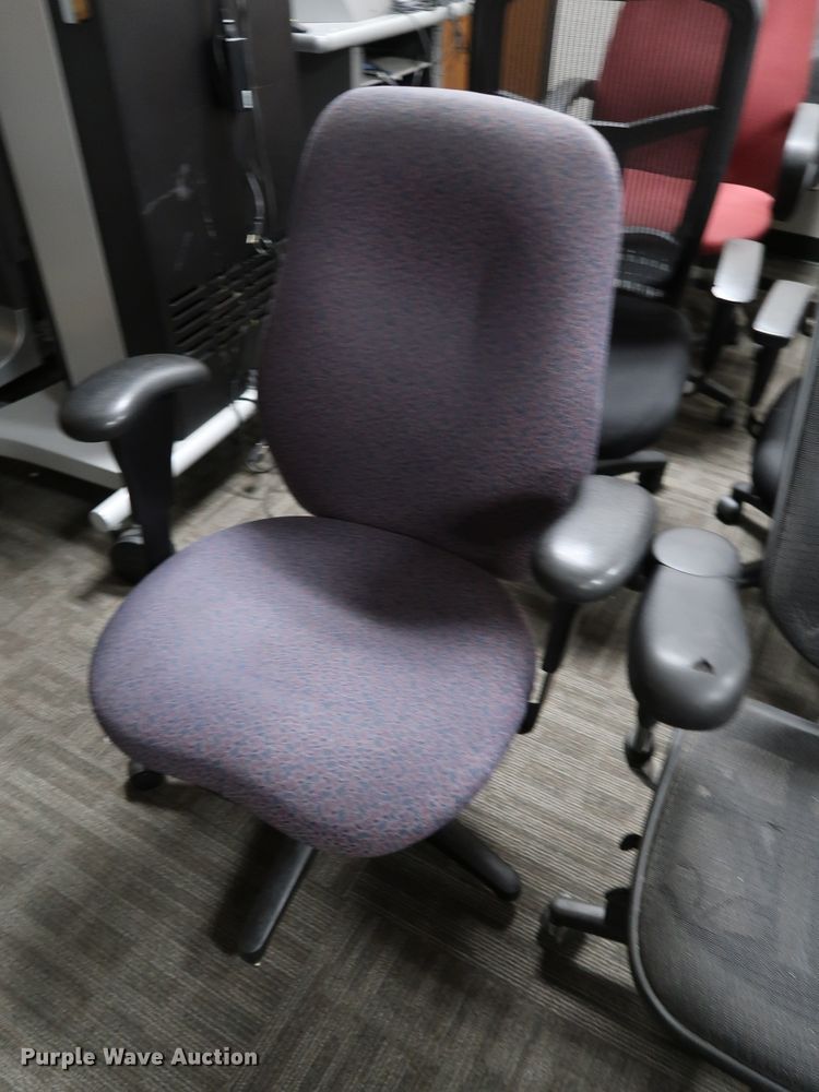 image for item IC9631 (28) chairs