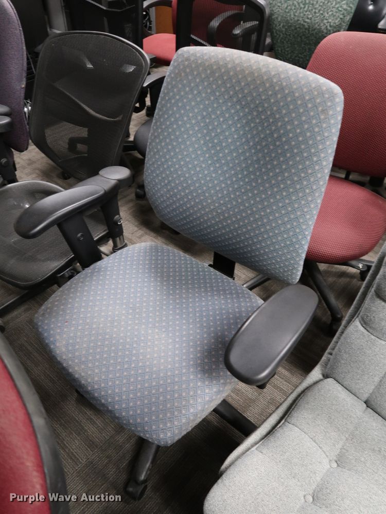 image for item IC9631 (28) chairs