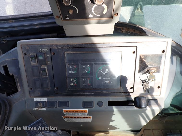 image for item IC9684 Case 580L  backhoe