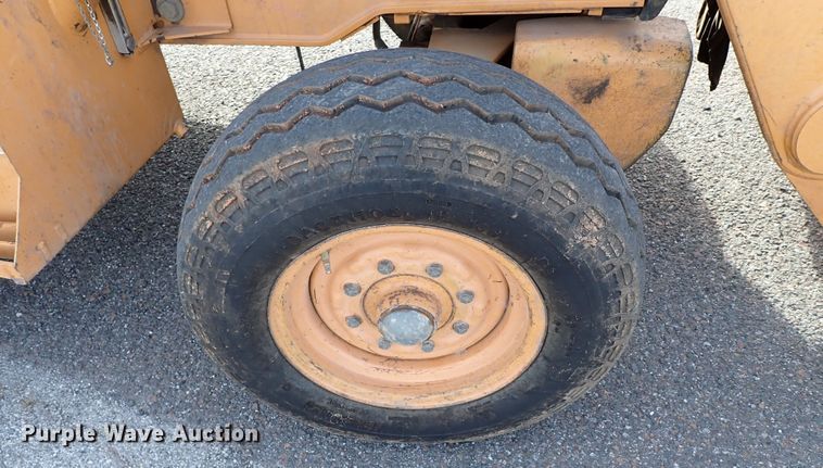 image for item IC9684 Case 580L  backhoe