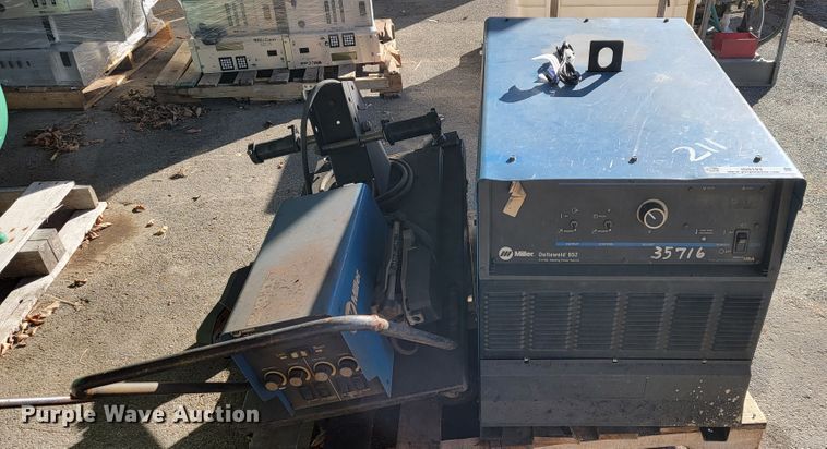 image for item ID9193 Miller Deltaweld 652 welder