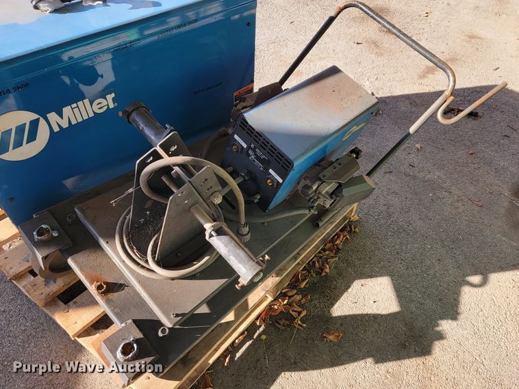 image for item ID9193 Miller Deltaweld 652 welder