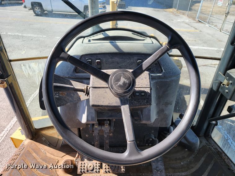 image for item ID9206 2001 John Deere 310SG  backhoe