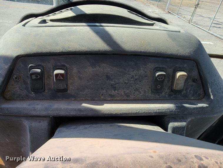 image for item ID9206 2001 John Deere 310SG  backhoe