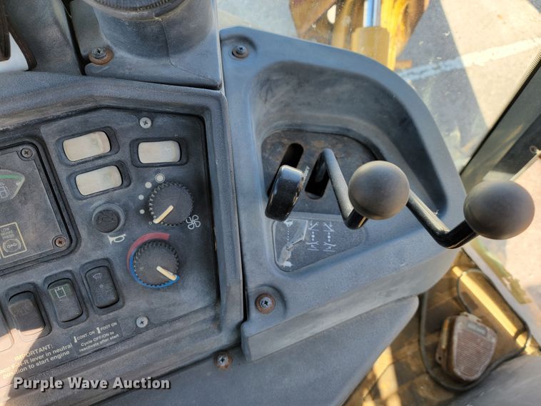 image for item ID9206 2001 John Deere 310SG  backhoe