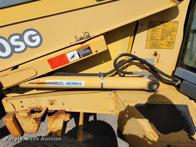 image for item ID9206 2001 John Deere 310SG  backhoe