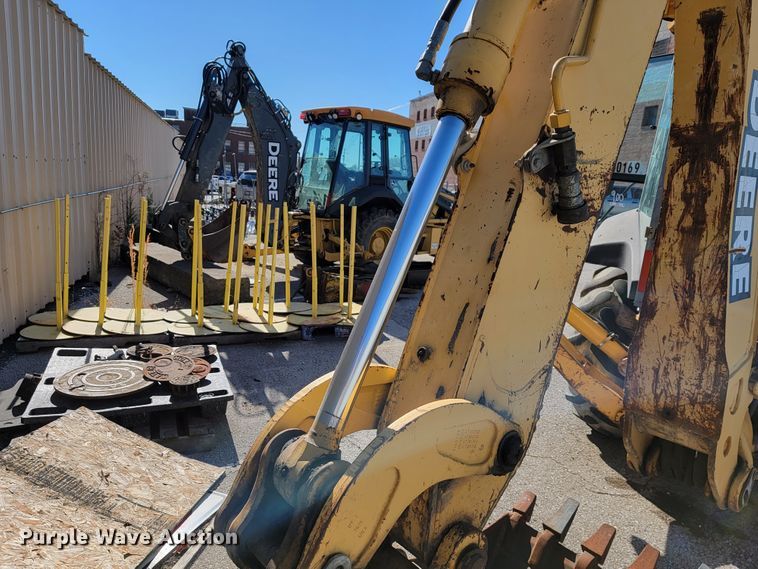 image for item ID9206 2001 John Deere 310SG  backhoe