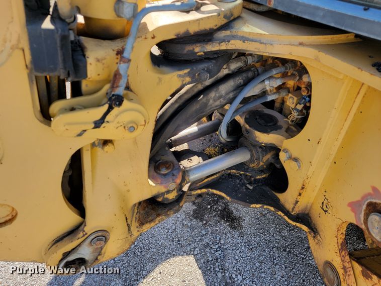 image for item ID9206 2001 John Deere 310SG  backhoe