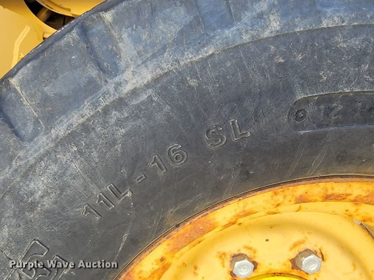 image for item ID9206 2001 John Deere 310SG  backhoe