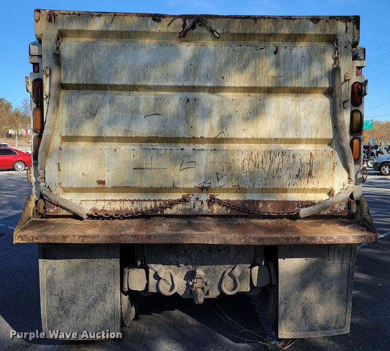 image for item ID9215 2009 International WorkStar 7400  dump truck