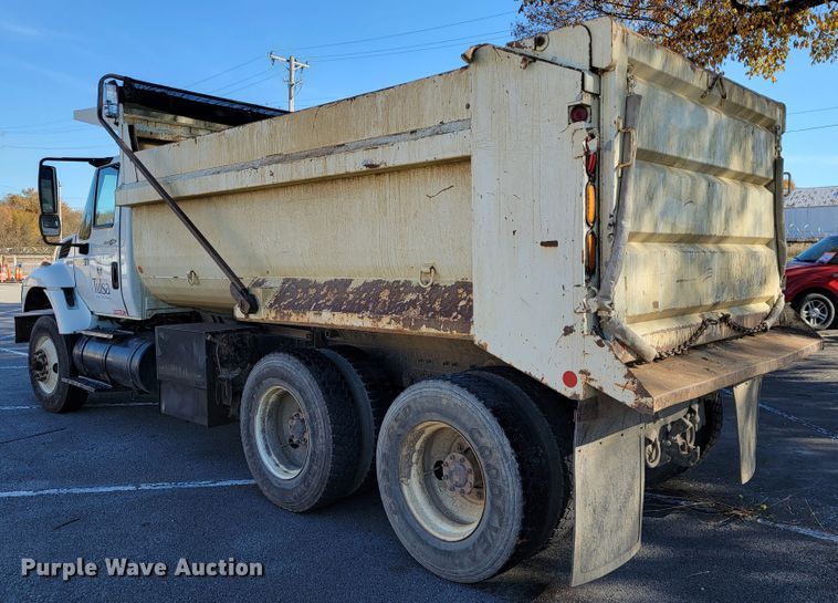 image for item ID9215 2009 International WorkStar 7400  dump truck