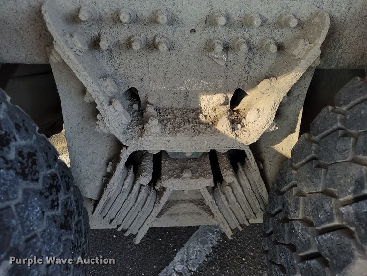 image for item ID9215 2009 International WorkStar 7400  dump truck