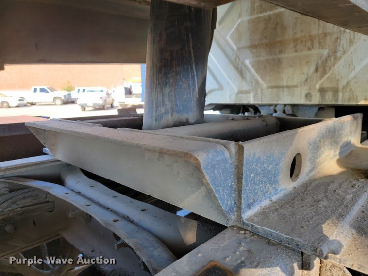 image for item ID9215 2009 International WorkStar 7400  dump truck