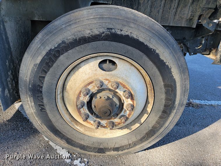 image for item ID9215 2009 International WorkStar 7400  dump truck