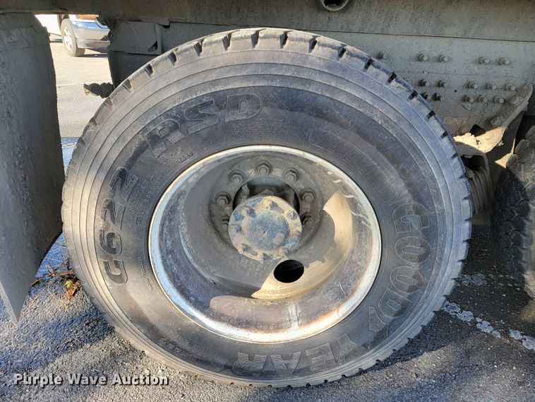 image for item ID9215 2009 International WorkStar 7400  dump truck