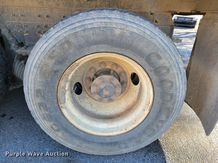 image for item ID9215 2009 International WorkStar 7400  dump truck