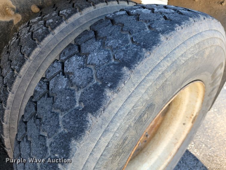 image for item ID9215 2009 International WorkStar 7400  dump truck