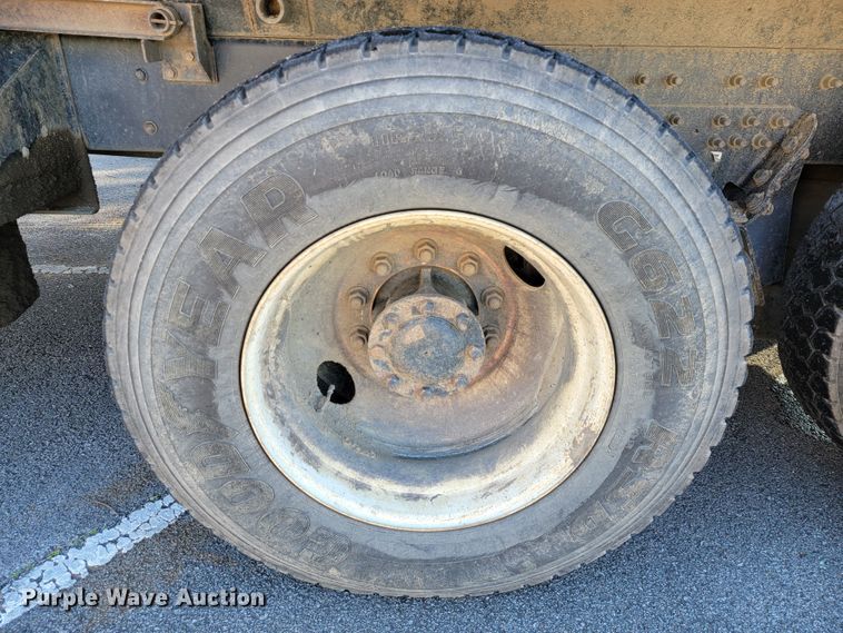 image for item ID9215 2009 International WorkStar 7400  dump truck