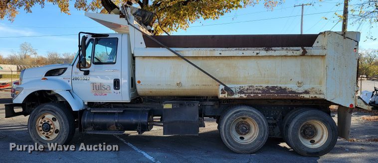 image for item ID9216 2009 International WorkStar 7400  dump truck