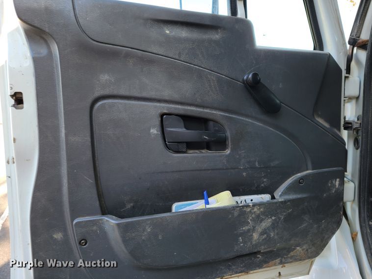 image for item ID9216 2009 International WorkStar 7400  dump truck