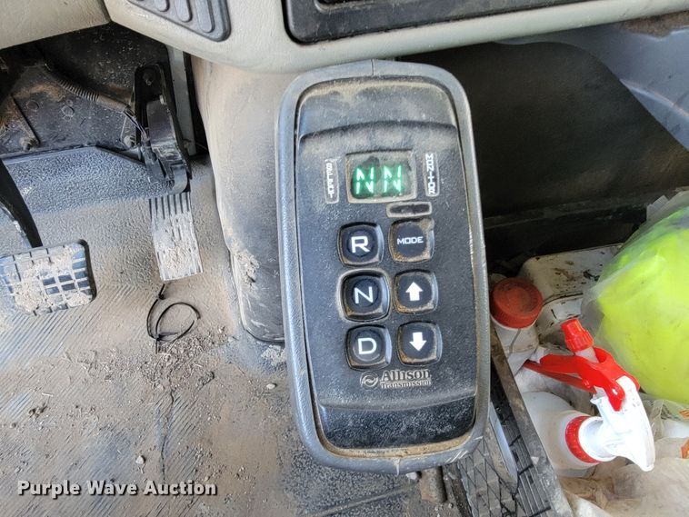 image for item ID9216 2009 International WorkStar 7400  dump truck